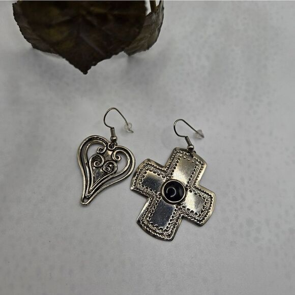 "5/$25" Mismatched Silvertone Lightweight Cross & Heart Dangle Earrings - Picture 3 of 5